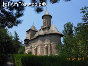 [P02] Biserica fortificată 'Precista' - Galați. Vedere dinspre faleză.  » foto by iulianic
 - 
<span class="allrVoted glyphicon glyphicon-heart hidden" id="av929842"></span>
<a class="m-l-10 hidden" id="sv929842" onclick="voting_Foto_DelVot(,929842,23228)" role="button">șterge vot <span class="glyphicon glyphicon-remove"></span></a>
<a id="v9929842" class=" c-red"  onclick="voting_Foto_SetVot(929842)" role="button"><span class="glyphicon glyphicon-heart-empty"></span> <b>LIKE</b> = Votează poza</a> <img class="hidden"  id="f929842W9" src="/imagini/loader.gif" border="0" /><span class="AjErrMes hidden" id="e929842ErM"></span>