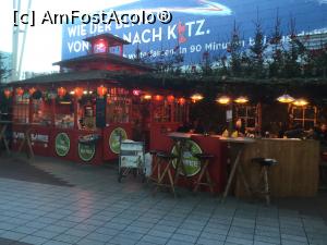 [P26] Aeroportul din Munchen- Targul de Craciun - nu lipseste nici mancarea asiatica » foto by mishu
 - 
<span class="allrVoted glyphicon glyphicon-heart hidden" id="av933421"></span>
<a class="m-l-10 hidden" id="sv933421" onclick="voting_Foto_DelVot(,933421,23259)" role="button">șterge vot <span class="glyphicon glyphicon-remove"></span></a>
<a id="v9933421" class=" c-red"  onclick="voting_Foto_SetVot(933421)" role="button"><span class="glyphicon glyphicon-heart-empty"></span> <b>LIKE</b> = Votează poza</a> <img class="hidden"  id="f933421W9" src="/imagini/loader.gif" border="0" /><span class="AjErrMes hidden" id="e933421ErM"></span>