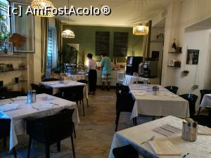 [P15] În Restaurantul Timo, la micul dejun » foto by crismis
 - 
<span class="allrVoted glyphicon glyphicon-heart hidden" id="av933928"></span>
<a class="m-l-10 hidden" id="sv933928" onclick="voting_Foto_DelVot(,933928,23262)" role="button">șterge vot <span class="glyphicon glyphicon-remove"></span></a>
<a id="v9933928" class=" c-red"  onclick="voting_Foto_SetVot(933928)" role="button"><span class="glyphicon glyphicon-heart-empty"></span> <b>LIKE</b> = Votează poza</a> <img class="hidden"  id="f933928W9" src="/imagini/loader.gif" border="0" /><span class="AjErrMes hidden" id="e933928ErM"></span>