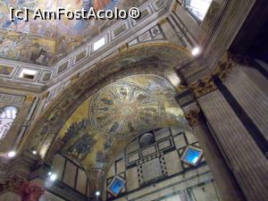 [P07] Interiorul Baptisteriului din Florența.  » foto by mihaelavoicu
 - 
<span class="allrVoted glyphicon glyphicon-heart hidden" id="av935208"></span>
<a class="m-l-10 hidden" id="sv935208" onclick="voting_Foto_DelVot(,935208,23273)" role="button">șterge vot <span class="glyphicon glyphicon-remove"></span></a>
<a id="v9935208" class=" c-red"  onclick="voting_Foto_SetVot(935208)" role="button"><span class="glyphicon glyphicon-heart-empty"></span> <b>LIKE</b> = Votează poza</a> <img class="hidden"  id="f935208W9" src="/imagini/loader.gif" border="0" /><span class="AjErrMes hidden" id="e935208ErM"></span>