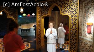 [P07] <strong>Madame Tussauds, Muzeul figurilor de ceară din Dubai</strong> » foto by elenaadina
 - 
<span class="allrVoted glyphicon glyphicon-heart hidden" id="av1411726"></span>
<a class="m-l-10 hidden" id="sv1411726" onclick="voting_Foto_DelVot(,1411726,23380)" role="button">șterge vot <span class="glyphicon glyphicon-remove"></span></a>
<a id="v91411726" class=" c-red"  onclick="voting_Foto_SetVot(1411726)" role="button"><span class="glyphicon glyphicon-heart-empty"></span> <b>LIKE</b> = Votează poza</a> <img class="hidden"  id="f1411726W9" src="/imagini/loader.gif" border="0" /><span class="AjErrMes hidden" id="e1411726ErM"></span>