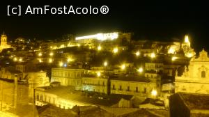 P09 [NOV-2017] Cele doua biserici simbol ale orasului Modica In stanga Duomo di San Giorgio In dreapta Chiesa di San Pietro