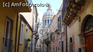 [P20] Cupola Duomo di Sant Giorgio » foto by mecut
 - 
<span class="allrVoted glyphicon glyphicon-heart hidden" id="av946109"></span>
<a class="m-l-10 hidden" id="sv946109" onclick="voting_Foto_DelVot(,946109,23381)" role="button">șterge vot <span class="glyphicon glyphicon-remove"></span></a>
<a id="v9946109" class=" c-red"  onclick="voting_Foto_SetVot(946109)" role="button"><span class="glyphicon glyphicon-heart-empty"></span> <b>LIKE</b> = Votează poza</a> <img class="hidden"  id="f946109W9" src="/imagini/loader.gif" border="0" /><span class="AjErrMes hidden" id="e946109ErM"></span>