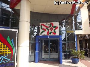 [P06] peste tot e specificat anul când si-au capătat independența » foto by robert
 - 
<span class="allrVoted glyphicon glyphicon-heart hidden" id="av670945"></span>
<a class="m-l-10 hidden" id="sv670945" onclick="voting_Foto_DelVot(,670945,23464)" role="button">șterge vot <span class="glyphicon glyphicon-remove"></span></a>
<a id="v9670945" class=" c-red"  onclick="voting_Foto_SetVot(670945)" role="button"><span class="glyphicon glyphicon-heart-empty"></span> <b>LIKE</b> = Votează poza</a> <img class="hidden"  id="f670945W9" src="/imagini/loader.gif" border="0" /><span class="AjErrMes hidden" id="e670945ErM"></span>