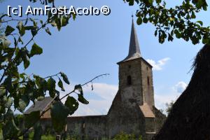 [P05] Biserica evanghelică Vurpăr » foto by AZE
 - 
<span class="allrVoted glyphicon glyphicon-heart hidden" id="av1015286"></span>
<a class="m-l-10 hidden" id="sv1015286" onclick="voting_Foto_DelVot(,1015286,23551)" role="button">șterge vot <span class="glyphicon glyphicon-remove"></span></a>
<a id="v91015286" class=" c-red"  onclick="voting_Foto_SetVot(1015286)" role="button"><span class="glyphicon glyphicon-heart-empty"></span> <b>LIKE</b> = Votează poza</a> <img class="hidden"  id="f1015286W9" src="/imagini/loader.gif" border="0" /><span class="AjErrMes hidden" id="e1015286ErM"></span>