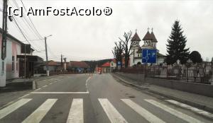 [P11] Șoseaua bine marcată.  » foto by Carmen Ion
 - 
<span class="allrVoted glyphicon glyphicon-heart hidden" id="av957155"></span>
<a class="m-l-10 hidden" id="sv957155" onclick="voting_Foto_DelVot(,957155,23551)" role="button">șterge vot <span class="glyphicon glyphicon-remove"></span></a>
<a id="v9957155" class=" c-red"  onclick="voting_Foto_SetVot(957155)" role="button"><span class="glyphicon glyphicon-heart-empty"></span> <b>LIKE</b> = Votează poza</a> <img class="hidden"  id="f957155W9" src="/imagini/loader.gif" border="0" /><span class="AjErrMes hidden" id="e957155ErM"></span>