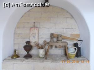 [P25] Un colț cu 'vechituri' » foto by elviramvio
 - 
<span class="allrVoted glyphicon glyphicon-heart hidden" id="av954849"></span>
<a class="m-l-10 hidden" id="sv954849" onclick="voting_Foto_DelVot(,954849,23551)" role="button">șterge vot <span class="glyphicon glyphicon-remove"></span></a>
<a id="v9954849" class=" c-red"  onclick="voting_Foto_SetVot(954849)" role="button"><span class="glyphicon glyphicon-heart-empty"></span> <b>LIKE</b> = Votează poza</a> <img class="hidden"  id="f954849W9" src="/imagini/loader.gif" border="0" /><span class="AjErrMes hidden" id="e954849ErM"></span>