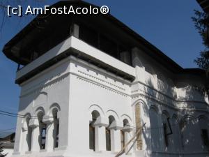 [P05] Biserica Mănăstirii Vărbila - Prahova.  » foto by tata123 🔱
 - 
<span class="allrVoted glyphicon glyphicon-heart hidden" id="av860758"></span>
<a class="m-l-10 hidden" id="sv860758" onclick="voting_Foto_DelVot(,860758,23926)" role="button">șterge vot <span class="glyphicon glyphicon-remove"></span></a>
<a id="v9860758" class=" c-red"  onclick="voting_Foto_SetVot(860758)" role="button"><span class="glyphicon glyphicon-heart-empty"></span> <b>LIKE</b> = Votează poza</a> <img class="hidden"  id="f860758W9" src="/imagini/loader.gif" border="0" /><span class="AjErrMes hidden" id="e860758ErM"></span>