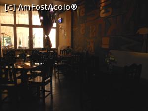 [P18] Urlați - Bistro Pizza & Grill Dealu Mare. Interior.  » foto by iulianic
 - 
<span class="allrVoted glyphicon glyphicon-heart hidden" id="av986300"></span>
<a class="m-l-10 hidden" id="sv986300" onclick="voting_Foto_DelVot(,986300,23947)" role="button">șterge vot <span class="glyphicon glyphicon-remove"></span></a>
<a id="v9986300" class=" c-red"  onclick="voting_Foto_SetVot(986300)" role="button"><span class="glyphicon glyphicon-heart-empty"></span> <b>LIKE</b> = Votează poza</a> <img class="hidden"  id="f986300W9" src="/imagini/loader.gif" border="0" /><span class="AjErrMes hidden" id="e986300ErM"></span>