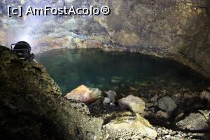 [P16] Insula Terceira, Gruta Algar do Carvao, Iazul verde-negru din adâncul cavernei » foto by mprofeanu
 - 
<span class="allrVoted glyphicon glyphicon-heart hidden" id="av995527"></span>
<a class="m-l-10 hidden" id="sv995527" onclick="voting_Foto_DelVot(,995527,23953)" role="button">șterge vot <span class="glyphicon glyphicon-remove"></span></a>
<a id="v9995527" class=" c-red"  onclick="voting_Foto_SetVot(995527)" role="button"><span class="glyphicon glyphicon-heart-empty"></span> <b>LIKE</b> = Votează poza</a> <img class="hidden"  id="f995527W9" src="/imagini/loader.gif" border="0" /><span class="AjErrMes hidden" id="e995527ErM"></span>