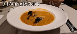 [P07] Cockney`s Restaurant, pâine, supă de pește » foto by irinad
 - 
<span class="allrVoted glyphicon glyphicon-heart hidden" id="av1512194"></span>
<a class="m-l-10 hidden" id="sv1512194" onclick="voting_Foto_DelVot(,1512194,23969)" role="button">șterge vot <span class="glyphicon glyphicon-remove"></span></a>
<a id="v91512194" class=" c-red"  onclick="voting_Foto_SetVot(1512194)" role="button"><span class="glyphicon glyphicon-heart-empty"></span> <b>LIKE</b> = Votează poza</a> <img class="hidden"  id="f1512194W9" src="/imagini/loader.gif" border="0" /><span class="AjErrMes hidden" id="e1512194ErM"></span>