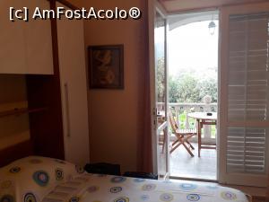 [P12] Two Palms Villa - camera mea și ieșirea pe balconul de care am fost foarte mulțumită.  » foto by Aurici
 - 
<span class="allrVoted glyphicon glyphicon-heart hidden" id="av990144"></span>
<a class="m-l-10 hidden" id="sv990144" onclick="voting_Foto_DelVot(,990144,24044)" role="button">șterge vot <span class="glyphicon glyphicon-remove"></span></a>
<a id="v9990144" class=" c-red"  onclick="voting_Foto_SetVot(990144)" role="button"><span class="glyphicon glyphicon-heart-empty"></span> <b>LIKE</b> = Votează poza</a> <img class="hidden"  id="f990144W9" src="/imagini/loader.gif" border="0" /><span class="AjErrMes hidden" id="e990144ErM"></span>