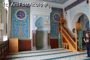 [P49] Georgia, Tbilisi, Moscheea Centrală cu al doilea Mihrab lucrat în zid, Minbar din lemn, frumoase și bogat împodobite » foto by mprofeanu
 - 
<span class="allrVoted glyphicon glyphicon-heart hidden" id="av1149649"></span>
<a class="m-l-10 hidden" id="sv1149649" onclick="voting_Foto_DelVot(,1149649,24087)" role="button">șterge vot <span class="glyphicon glyphicon-remove"></span></a>
<a id="v91149649" class=" c-red"  onclick="voting_Foto_SetVot(1149649)" role="button"><span class="glyphicon glyphicon-heart-empty"></span> <b>LIKE</b> = Votează poza</a> <img class="hidden"  id="f1149649W9" src="/imagini/loader.gif" border="0" /><span class="AjErrMes hidden" id="e1149649ErM"></span>