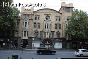 [P72] Tbilisi, Teatrul Shalikashvili, Teatrul pantomimei georgiene, una din cele mai bune din lume, naționalistă și colectivă » foto by mprofeanu
 - 
<span class="allrVoted glyphicon glyphicon-heart hidden" id="av1152113"></span>
<a class="m-l-10 hidden" id="sv1152113" onclick="voting_Foto_DelVot(,1152113,24087)" role="button">șterge vot <span class="glyphicon glyphicon-remove"></span></a>
<a id="v91152113" class=" c-red"  onclick="voting_Foto_SetVot(1152113)" role="button"><span class="glyphicon glyphicon-heart-empty"></span> <b>LIKE</b> = Votează poza</a> <img class="hidden"  id="f1152113W9" src="/imagini/loader.gif" border="0" /><span class="AjErrMes hidden" id="e1152113ErM"></span>