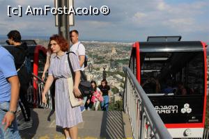 [P04] Tbilisi, Funicularul Tbilisi, Stația Panteon, oprire la jumătatea distanței dintre plecare și sosire, ambele telecabine se întâlnesc aici...  » foto by mprofeanu
 - 
<span class="allrVoted glyphicon glyphicon-heart hidden" id="av1152502"></span>
<a class="m-l-10 hidden" id="sv1152502" onclick="voting_Foto_DelVot(,1152502,24087)" role="button">șterge vot <span class="glyphicon glyphicon-remove"></span></a>
<a id="v91152502" class=" c-red"  onclick="voting_Foto_SetVot(1152502)" role="button"><span class="glyphicon glyphicon-heart-empty"></span> <b>LIKE</b> = Votează poza</a> <img class="hidden"  id="f1152502W9" src="/imagini/loader.gif" border="0" /><span class="AjErrMes hidden" id="e1152502ErM"></span>