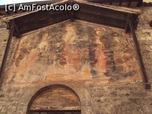 [P13] Chiesa dei SS. Giovanni e Paolo (sec. XII) - fresca înfățișând-o pe Sfânta Fecioară înconjurată de patru sfinți » foto by Carmen Ion
 - 
<span class="allrVoted glyphicon glyphicon-heart hidden" id="av1001496"></span>
<a class="m-l-10 hidden" id="sv1001496" onclick="voting_Foto_DelVot(,1001496,24183)" role="button">șterge vot <span class="glyphicon glyphicon-remove"></span></a>
<a id="v91001496" class=" c-red"  onclick="voting_Foto_SetVot(1001496)" role="button"><span class="glyphicon glyphicon-heart-empty"></span> <b>LIKE</b> = Votează poza</a> <img class="hidden"  id="f1001496W9" src="/imagini/loader.gif" border="0" /><span class="AjErrMes hidden" id="e1001496ErM"></span>