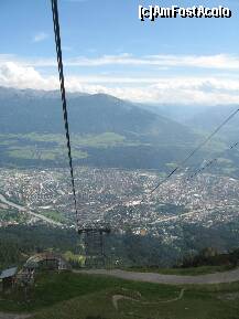 [P18] orasul Innsbruck vazut la coborare » foto by boriss007
 - 
<span class="allrVoted glyphicon glyphicon-heart hidden" id="av127999"></span>
<a class="m-l-10 hidden" id="sv127999" onclick="voting_Foto_DelVot(,127999,24263)" role="button">șterge vot <span class="glyphicon glyphicon-remove"></span></a>
<a id="v9127999" class=" c-red"  onclick="voting_Foto_SetVot(127999)" role="button"><span class="glyphicon glyphicon-heart-empty"></span> <b>LIKE</b> = Votează poza</a> <img class="hidden"  id="f127999W9" src="/imagini/loader.gif" border="0" /><span class="AjErrMes hidden" id="e127999ErM"></span>