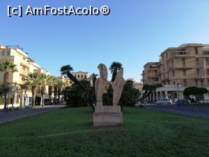 [P08] Lido di Ostia » foto by Nicu
 - 
<span class="allrVoted glyphicon glyphicon-heart hidden" id="av1139898"></span>
<a class="m-l-10 hidden" id="sv1139898" onclick="voting_Foto_DelVot(,1139898,24387)" role="button">șterge vot <span class="glyphicon glyphicon-remove"></span></a>
<a id="v91139898" class=" c-red"  onclick="voting_Foto_SetVot(1139898)" role="button"><span class="glyphicon glyphicon-heart-empty"></span> <b>LIKE</b> = Votează poza</a> <img class="hidden"  id="f1139898W9" src="/imagini/loader.gif" border="0" /><span class="AjErrMes hidden" id="e1139898ErM"></span>