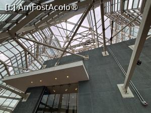 [P35] Costanera Tower Santiago de Chile,structura turnului,partea superioară » foto by AZE
 - 
<span class="allrVoted glyphicon glyphicon-heart hidden" id="av1529039"></span>
<a class="m-l-10 hidden" id="sv1529039" onclick="voting_Foto_DelVot(,1529039,24439)" role="button">șterge vot <span class="glyphicon glyphicon-remove"></span></a>
<a id="v91529039" class=" c-red"  onclick="voting_Foto_SetVot(1529039)" role="button"><span class="glyphicon glyphicon-heart-empty"></span> <b>LIKE</b> = Votează poza</a> <img class="hidden"  id="f1529039W9" src="/imagini/loader.gif" border="0" /><span class="AjErrMes hidden" id="e1529039ErM"></span>
