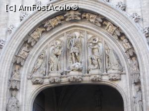 [P19] Deasupra porții de intrare în Primărie.  » foto by mihaelavoicu
 - 
<span class="allrVoted glyphicon glyphicon-heart hidden" id="av1022184"></span>
<a class="m-l-10 hidden" id="sv1022184" onclick="voting_Foto_DelVot(,1022184,24454)" role="button">șterge vot <span class="glyphicon glyphicon-remove"></span></a>
<a id="v91022184" class=" c-red"  onclick="voting_Foto_SetVot(1022184)" role="button"><span class="glyphicon glyphicon-heart-empty"></span> <b>LIKE</b> = Votează poza</a> <img class="hidden"  id="f1022184W9" src="/imagini/loader.gif" border="0" /><span class="AjErrMes hidden" id="e1022184ErM"></span>