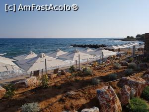 [P03] O parte a plajei mici a hotelului. In fotografia urmatoare se vede cealalta parte. » foto by Sorin544
 - 
<span class="allrVoted glyphicon glyphicon-heart hidden" id="av1020081"></span>
<a class="m-l-10 hidden" id="sv1020081" onclick="voting_Foto_DelVot(,1020081,24459)" role="button">șterge vot <span class="glyphicon glyphicon-remove"></span></a>
<a id="v91020081" class=" c-red"  onclick="voting_Foto_SetVot(1020081)" role="button"><span class="glyphicon glyphicon-heart-empty"></span> <b>LIKE</b> = Votează poza</a> <img class="hidden"  id="f1020081W9" src="/imagini/loader.gif" border="0" /><span class="AjErrMes hidden" id="e1020081ErM"></span>