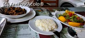 [P03] Patlıcan Kebap (kepap de vinete), pilaf (pilav), salată asortată » foto by irinad
 - 
<span class="allrVoted glyphicon glyphicon-heart hidden" id="av1483230"></span>
<a class="m-l-10 hidden" id="sv1483230" onclick="voting_Foto_DelVot(,1483230,24491)" role="button">șterge vot <span class="glyphicon glyphicon-remove"></span></a>
<a id="v91483230" class=" c-red"  onclick="voting_Foto_SetVot(1483230)" role="button"><span class="glyphicon glyphicon-heart-empty"></span> <b>LIKE</b> = Votează poza</a> <img class="hidden"  id="f1483230W9" src="/imagini/loader.gif" border="0" /><span class="AjErrMes hidden" id="e1483230ErM"></span>