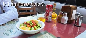 [P08] Salată și Efes rece, locanta Yöruk Ali » foto by irinad
 - 
<span class="allrVoted glyphicon glyphicon-heart hidden" id="av1483235"></span>
<a class="m-l-10 hidden" id="sv1483235" onclick="voting_Foto_DelVot(,1483235,24491)" role="button">șterge vot <span class="glyphicon glyphicon-remove"></span></a>
<a id="v91483235" class=" c-red"  onclick="voting_Foto_SetVot(1483235)" role="button"><span class="glyphicon glyphicon-heart-empty"></span> <b>LIKE</b> = Votează poza</a> <img class="hidden"  id="f1483235W9" src="/imagini/loader.gif" border="0" /><span class="AjErrMes hidden" id="e1483235ErM"></span>