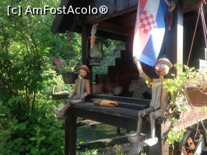 [P18] Restaurantul Petro din Rastoke - bine ati venit!  » foto by Aurici
 - 
<span class="allrVoted glyphicon glyphicon-heart hidden" id="av1027412"></span>
<a class="m-l-10 hidden" id="sv1027412" onclick="voting_Foto_DelVot(,1027412,24542)" role="button">șterge vot <span class="glyphicon glyphicon-remove"></span></a>
<a id="v91027412" class=" c-red"  onclick="voting_Foto_SetVot(1027412)" role="button"><span class="glyphicon glyphicon-heart-empty"></span> <b>LIKE</b> = Votează poza</a> <img class="hidden"  id="f1027412W9" src="/imagini/loader.gif" border="0" /><span class="AjErrMes hidden" id="e1027412ErM"></span>