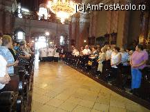 [P13] Sf Liturghie a inceput! Toata lumea s-a ridicat in picioare la intrare episcopului! » foto by adrian2010
 - 
<span class="allrVoted glyphicon glyphicon-heart hidden" id="av97187"></span>
<a class="m-l-10 hidden" id="sv97187" onclick="voting_Foto_DelVot(,97187,24564)" role="button">șterge vot <span class="glyphicon glyphicon-remove"></span></a>
<a id="v997187" class=" c-red"  onclick="voting_Foto_SetVot(97187)" role="button"><span class="glyphicon glyphicon-heart-empty"></span> <b>LIKE</b> = Votează poza</a> <img class="hidden"  id="f97187W9" src="/imagini/loader.gif" border="0" /><span class="AjErrMes hidden" id="e97187ErM"></span>
