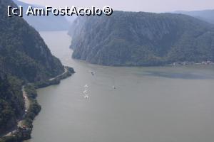 [P42] Parcul Natural Porțile de Fier, Masivul Ciucaru Mic, Dubova, Ciucaru Mare în centru și Cazanele Mari văzute de la al doilea Punct de belvedere, poză mărită » foto by mprofeanu
 - 
<span class="allrVoted glyphicon glyphicon-heart hidden" id="av1191474"></span>
<a class="m-l-10 hidden" id="sv1191474" onclick="voting_Foto_DelVot(,1191474,24578)" role="button">șterge vot <span class="glyphicon glyphicon-remove"></span></a>
<a id="v91191474" class=" c-red"  onclick="voting_Foto_SetVot(1191474)" role="button"><span class="glyphicon glyphicon-heart-empty"></span> <b>LIKE</b> = Votează poza</a> <img class="hidden"  id="f1191474W9" src="/imagini/loader.gif" border="0" /><span class="AjErrMes hidden" id="e1191474ErM"></span>