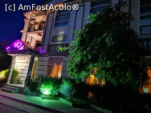 [P30] Romantic Boutique Hotel by night » foto by crismis
 - 
<span class="allrVoted glyphicon glyphicon-heart hidden" id="av1193160"></span>
<a class="m-l-10 hidden" id="sv1193160" onclick="voting_Foto_DelVot(,1193160,24595)" role="button">șterge vot <span class="glyphicon glyphicon-remove"></span></a>
<a id="v91193160" class=" c-red"  onclick="voting_Foto_SetVot(1193160)" role="button"><span class="glyphicon glyphicon-heart-empty"></span> <b>LIKE</b> = Votează poza</a> <img class="hidden"  id="f1193160W9" src="/imagini/loader.gif" border="0" /><span class="AjErrMes hidden" id="e1193160ErM"></span>