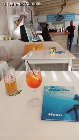 [P08] Blue Fin beach bar-restaurant : aperol spritz și bere Mythos » foto by Carmen Ion
 - 
<span class="allrVoted glyphicon glyphicon-heart hidden" id="av1426367"></span>
<a class="m-l-10 hidden" id="sv1426367" onclick="voting_Foto_DelVot(,1426367,24617)" role="button">șterge vot <span class="glyphicon glyphicon-remove"></span></a>
<a id="v91426367" class=" c-red"  onclick="voting_Foto_SetVot(1426367)" role="button"><span class="glyphicon glyphicon-heart-empty"></span> <b>LIKE</b> = Votează poza</a> <img class="hidden"  id="f1426367W9" src="/imagini/loader.gif" border="0" /><span class="AjErrMes hidden" id="e1426367ErM"></span>