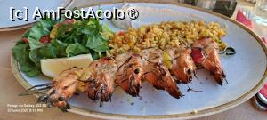 [P71] Greek Authentic Cuisine-Taverna, creveți la grătar cu garnitură de orez, sos și salată » foto by irinad
 - 
<span class="allrVoted glyphicon glyphicon-heart hidden" id="av1528227"></span>
<a class="m-l-10 hidden" id="sv1528227" onclick="voting_Foto_DelVot(,1528227,24617)" role="button">șterge vot <span class="glyphicon glyphicon-remove"></span></a>
<a id="v91528227" class=" c-red"  onclick="voting_Foto_SetVot(1528227)" role="button"><span class="glyphicon glyphicon-heart-empty"></span> <b>LIKE</b> = Votează poza</a> <img class="hidden"  id="f1528227W9" src="/imagini/loader.gif" border="0" /><span class="AjErrMes hidden" id="e1528227ErM"></span>