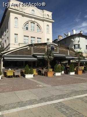 [P29] Restaurantul la care a mâncat Elvira » foto by krisstinna
 - 
<span class="allrVoted glyphicon glyphicon-heart hidden" id="av1035570"></span>
<a class="m-l-10 hidden" id="sv1035570" onclick="voting_Foto_DelVot(,1035570,24627)" role="button">șterge vot <span class="glyphicon glyphicon-remove"></span></a>
<a id="v91035570" class=" c-red"  onclick="voting_Foto_SetVot(1035570)" role="button"><span class="glyphicon glyphicon-heart-empty"></span> <b>LIKE</b> = Votează poza</a> <img class="hidden"  id="f1035570W9" src="/imagini/loader.gif" border="0" /><span class="AjErrMes hidden" id="e1035570ErM"></span>