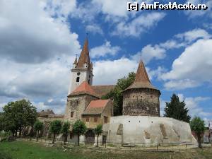 [P01] Biserica fortificată din Cristian - Sibiu.  » foto by tata123 🔱
 - 
<span class="allrVoted glyphicon glyphicon-heart hidden" id="av675104"></span>
<a class="m-l-10 hidden" id="sv675104" onclick="voting_Foto_DelVot(,675104,24645)" role="button">șterge vot <span class="glyphicon glyphicon-remove"></span></a>
<a id="v9675104" class=" c-red"  onclick="voting_Foto_SetVot(675104)" role="button"><span class="glyphicon glyphicon-heart-empty"></span> <b>LIKE</b> = Votează poza</a> <img class="hidden"  id="f675104W9" src="/imagini/loader.gif" border="0" /><span class="AjErrMes hidden" id="e675104ErM"></span>