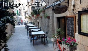 [P24] Un mic restaurant din Tropea » foto by BOGDAN DSN
 - 
<span class="allrVoted glyphicon glyphicon-heart hidden" id="av1038718"></span>
<a class="m-l-10 hidden" id="sv1038718" onclick="voting_Foto_DelVot(,1038718,24664)" role="button">șterge vot <span class="glyphicon glyphicon-remove"></span></a>
<a id="v91038718" class=" c-red"  onclick="voting_Foto_SetVot(1038718)" role="button"><span class="glyphicon glyphicon-heart-empty"></span> <b>LIKE</b> = Votează poza</a> <img class="hidden"  id="f1038718W9" src="/imagini/loader.gif" border="0" /><span class="AjErrMes hidden" id="e1038718ErM"></span>