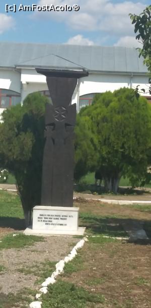 [P14] Mănăstirea Libertatea, Dichiseni, Coșlogeni, Călărași » foto by Mioritik
 - 
<span class="allrVoted glyphicon glyphicon-heart hidden" id="av1244027"></span>
<a class="m-l-10 hidden" id="sv1244027" onclick="voting_Foto_DelVot(,1244027,24699)" role="button">șterge vot <span class="glyphicon glyphicon-remove"></span></a>
<a id="v91244027" class=" c-red"  onclick="voting_Foto_SetVot(1244027)" role="button"><span class="glyphicon glyphicon-heart-empty"></span> <b>LIKE</b> = Votează poza</a> <img class="hidden"  id="f1244027W9" src="/imagini/loader.gif" border="0" /><span class="AjErrMes hidden" id="e1244027ErM"></span>