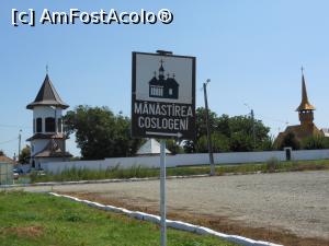 [P02] Mănăstirea Coslogeni - Vedere din șoseaua Călărași - Fetești.  » foto by iulianic
 - 
<span class="allrVoted glyphicon glyphicon-heart hidden" id="av997192"></span>
<a class="m-l-10 hidden" id="sv997192" onclick="voting_Foto_DelVot(,997192,24699)" role="button">șterge vot <span class="glyphicon glyphicon-remove"></span></a>
<a id="v9997192" class=" c-red"  onclick="voting_Foto_SetVot(997192)" role="button"><span class="glyphicon glyphicon-heart-empty"></span> <b>LIKE</b> = Votează poza</a> <img class="hidden"  id="f997192W9" src="/imagini/loader.gif" border="0" /><span class="AjErrMes hidden" id="e997192ErM"></span>