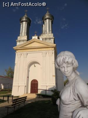 [P16] În curtea fostei mănăstiri Negoiești, Călărași.  » foto by tata123 🔱
 - 
<span class="allrVoted glyphicon glyphicon-heart hidden" id="av776088"></span>
<a class="m-l-10 hidden" id="sv776088" onclick="voting_Foto_DelVot(,776088,24699)" role="button">șterge vot <span class="glyphicon glyphicon-remove"></span></a>
<a id="v9776088" class=" c-red"  onclick="voting_Foto_SetVot(776088)" role="button"><span class="glyphicon glyphicon-heart-empty"></span> <b>LIKE</b> = Votează poza</a> <img class="hidden"  id="f776088W9" src="/imagini/loader.gif" border="0" /><span class="AjErrMes hidden" id="e776088ErM"></span>