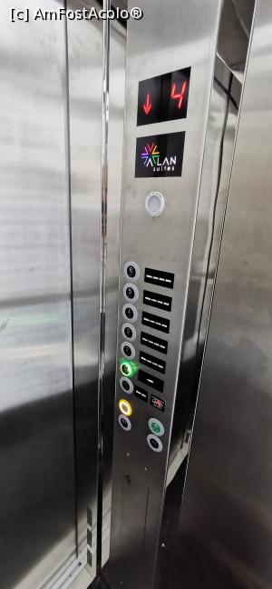 [P47] In lift... aranjat frumos. » foto by ⭐ValentinB_88⭐
 - 
<span class="allrVoted glyphicon glyphicon-heart hidden" id="av1370145"></span>
<a class="m-l-10 hidden" id="sv1370145" onclick="voting_Foto_DelVot(,1370145,24736)" role="button">șterge vot <span class="glyphicon glyphicon-remove"></span></a>
<a id="v91370145" class=" c-red"  onclick="voting_Foto_SetVot(1370145)" role="button"><span class="glyphicon glyphicon-heart-empty"></span> <b>LIKE</b> = Votează poza</a> <img class="hidden"  id="f1370145W9" src="/imagini/loader.gif" border="0" /><span class="AjErrMes hidden" id="e1370145ErM"></span>