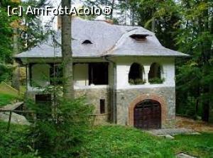 [P39] Furnica: casa Iorga » foto by Michi
 - 
<span class="allrVoted glyphicon glyphicon-heart hidden" id="av1331641"></span>
<a class="m-l-10 hidden" id="sv1331641" onclick="voting_Foto_DelVot(,1331641,24741)" role="button">șterge vot <span class="glyphicon glyphicon-remove"></span></a>
<a id="v91331641" class=" c-red"  onclick="voting_Foto_SetVot(1331641)" role="button"><span class="glyphicon glyphicon-heart-empty"></span> <b>LIKE</b> = Votează poza</a> <img class="hidden"  id="f1331641W9" src="/imagini/loader.gif" border="0" /><span class="AjErrMes hidden" id="e1331641ErM"></span>