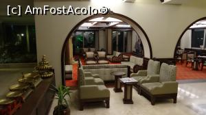 [P15] Agacli Tesisleri Ihlara Hotel: lounge area din partea dreaptă a intrării » foto by mariana.olaru
 - 
<span class="allrVoted glyphicon glyphicon-heart hidden" id="av1048334"></span>
<a class="m-l-10 hidden" id="sv1048334" onclick="voting_Foto_DelVot(,1048334,24790)" role="button">șterge vot <span class="glyphicon glyphicon-remove"></span></a>
<a id="v91048334" class=" c-red"  onclick="voting_Foto_SetVot(1048334)" role="button"><span class="glyphicon glyphicon-heart-empty"></span> <b>LIKE</b> = Votează poza</a> <img class="hidden"  id="f1048334W9" src="/imagini/loader.gif" border="0" /><span class="AjErrMes hidden" id="e1048334ErM"></span>