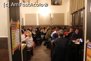 [P25] Bologna, Osteria dell’Orsa, Sala în care am fost noi, ocupată total » foto by mprofeanu
 - 
<span class="allrVoted glyphicon glyphicon-heart hidden" id="av1346581"></span>
<a class="m-l-10 hidden" id="sv1346581" onclick="voting_Foto_DelVot(,1346581,24890)" role="button">șterge vot <span class="glyphicon glyphicon-remove"></span></a>
<a id="v91346581" class=" c-red"  onclick="voting_Foto_SetVot(1346581)" role="button"><span class="glyphicon glyphicon-heart-empty"></span> <b>LIKE</b> = Votează poza</a> <img class="hidden"  id="f1346581W9" src="/imagini/loader.gif" border="0" /><span class="AjErrMes hidden" id="e1346581ErM"></span>