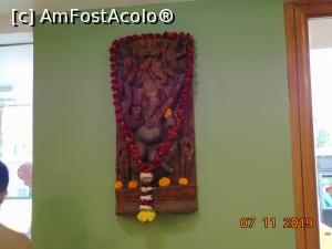 [P06] zeitate indiana, Ganesha cu o ghirlanda de flori » foto by Yolanda
 - 
<span class="allrVoted glyphicon glyphicon-heart hidden" id="av1137446"></span>
<a class="m-l-10 hidden" id="sv1137446" onclick="voting_Foto_DelVot(,1137446,24895)" role="button">șterge vot <span class="glyphicon glyphicon-remove"></span></a>
<a id="v91137446" class=" c-red"  onclick="voting_Foto_SetVot(1137446)" role="button"><span class="glyphicon glyphicon-heart-empty"></span> <b>LIKE</b> = Votează poza</a> <img class="hidden"  id="f1137446W9" src="/imagini/loader.gif" border="0" /><span class="AjErrMes hidden" id="e1137446ErM"></span>