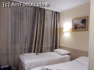[P08] Bristol Hotel - in camera » foto by calator2000
 - 
<span class="allrVoted glyphicon glyphicon-heart hidden" id="av1073490"></span>
<a class="m-l-10 hidden" id="sv1073490" onclick="voting_Foto_DelVot(,1073490,24922)" role="button">șterge vot <span class="glyphicon glyphicon-remove"></span></a>
<a id="v91073490" class=" c-red"  onclick="voting_Foto_SetVot(1073490)" role="button"><span class="glyphicon glyphicon-heart-empty"></span> <b>LIKE</b> = Votează poza</a> <img class="hidden"  id="f1073490W9" src="/imagini/loader.gif" border="0" /><span class="AjErrMes hidden" id="e1073490ErM"></span>