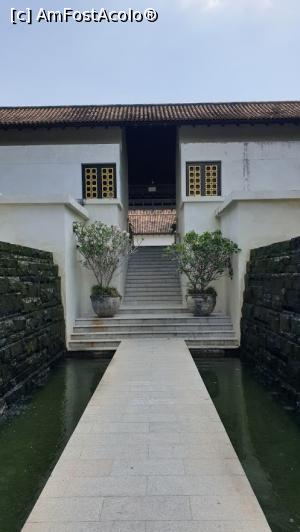 [P01] Intrarea in hotel » foto by georgerizescu
 - 
<span class="allrVoted glyphicon glyphicon-heart hidden" id="av1059418"></span>
<a class="m-l-10 hidden" id="sv1059418" onclick="voting_Foto_DelVot(,1059418,24976)" role="button">șterge vot <span class="glyphicon glyphicon-remove"></span></a>
<a id="v91059418" class=" c-red"  onclick="voting_Foto_SetVot(1059418)" role="button"><span class="glyphicon glyphicon-heart-empty"></span> <b>LIKE</b> = Votează poza</a> <img class="hidden"  id="f1059418W9" src="/imagini/loader.gif" border="0" /><span class="AjErrMes hidden" id="e1059418ErM"></span>