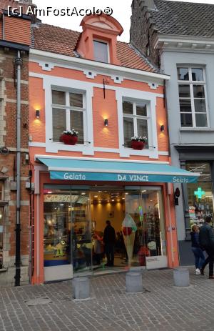 [P23] Gelateria Da Vinci - Bruges » foto by BOGDAN DSN
 - 
<span class="allrVoted glyphicon glyphicon-heart hidden" id="av1153546"></span>
<a class="m-l-10 hidden" id="sv1153546" onclick="voting_Foto_DelVot(,1153546,25048)" role="button">șterge vot <span class="glyphicon glyphicon-remove"></span></a>
<a id="v91153546" class=" c-red"  onclick="voting_Foto_SetVot(1153546)" role="button"><span class="glyphicon glyphicon-heart-empty"></span> <b>LIKE</b> = Votează poza</a> <img class="hidden"  id="f1153546W9" src="/imagini/loader.gif" border="0" /><span class="AjErrMes hidden" id="e1153546ErM"></span>