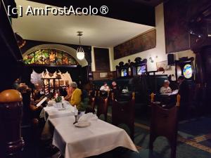 [P36] Jama Michalika Restaurant » foto by crismis
 - 
<span class="allrVoted glyphicon glyphicon-heart hidden" id="av1478743"></span>
<a class="m-l-10 hidden" id="sv1478743" onclick="voting_Foto_DelVot(,1478743,25056)" role="button">șterge vot <span class="glyphicon glyphicon-remove"></span></a>
<a id="v91478743" class=" c-red"  onclick="voting_Foto_SetVot(1478743)" role="button"><span class="glyphicon glyphicon-heart-empty"></span> <b>LIKE</b> = Votează poza</a> <img class="hidden"  id="f1478743W9" src="/imagini/loader.gif" border="0" /><span class="AjErrMes hidden" id="e1478743ErM"></span>