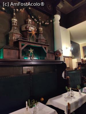 [P44] Jama Michalika Restaurant » foto by crismis
 - 
<span class="allrVoted glyphicon glyphicon-heart hidden" id="av1478751"></span>
<a class="m-l-10 hidden" id="sv1478751" onclick="voting_Foto_DelVot(,1478751,25056)" role="button">șterge vot <span class="glyphicon glyphicon-remove"></span></a>
<a id="v91478751" class=" c-red"  onclick="voting_Foto_SetVot(1478751)" role="button"><span class="glyphicon glyphicon-heart-empty"></span> <b>LIKE</b> = Votează poza</a> <img class="hidden"  id="f1478751W9" src="/imagini/loader.gif" border="0" /><span class="AjErrMes hidden" id="e1478751ErM"></span>
