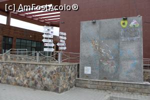 [P33] Greci, jud. Tulcea, Centrul de Vizitare și Informare Turistică, Harta Munților Măcin cu trasee turistice și orientarea lor » foto by mprofeanu
 - 
<span class="allrVoted glyphicon glyphicon-heart hidden" id="av1221931"></span>
<a class="m-l-10 hidden" id="sv1221931" onclick="voting_Foto_DelVot(,1221931,25125)" role="button">șterge vot <span class="glyphicon glyphicon-remove"></span></a>
<a id="v91221931" class=" c-red"  onclick="voting_Foto_SetVot(1221931)" role="button"><span class="glyphicon glyphicon-heart-empty"></span> <b>LIKE</b> = Votează poza</a> <img class="hidden"  id="f1221931W9" src="/imagini/loader.gif" border="0" /><span class="AjErrMes hidden" id="e1221931ErM"></span>